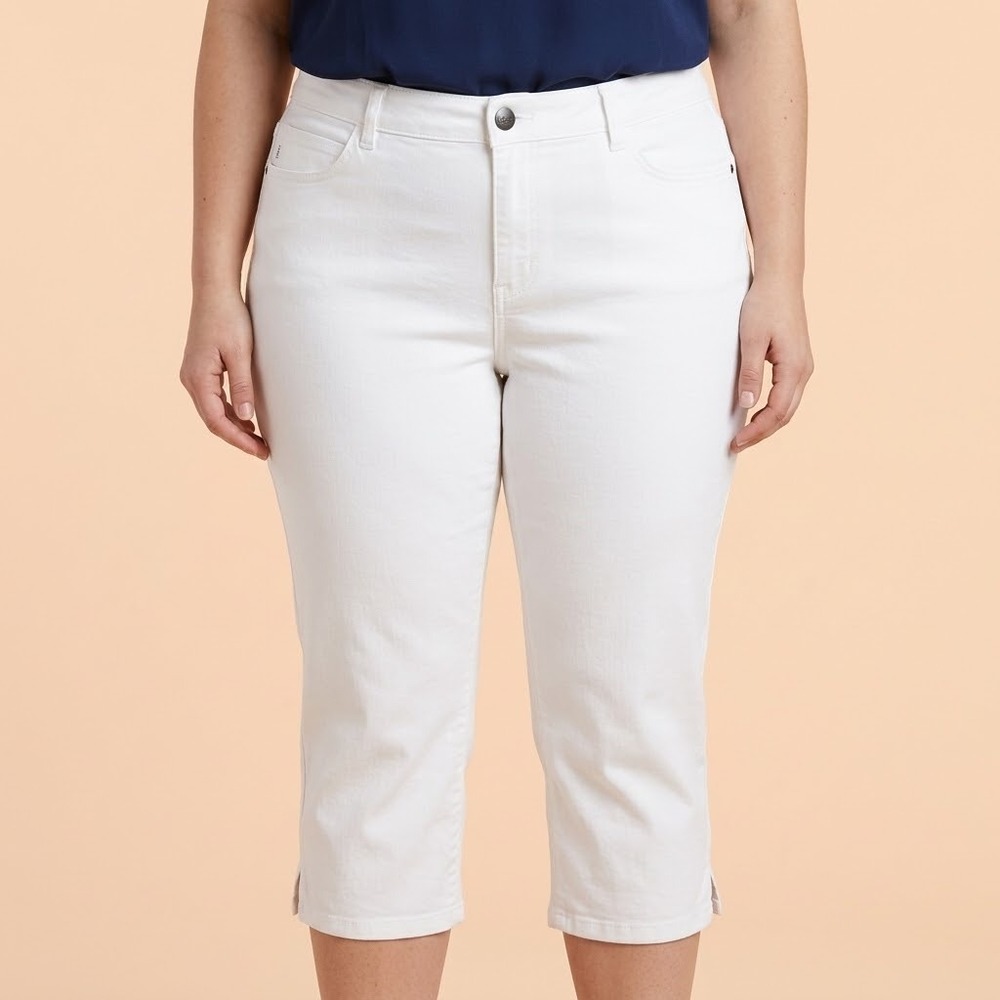 Lee Modern Series Curvy Fit Capri Pants Womens 16 White Denim Stretch EUC